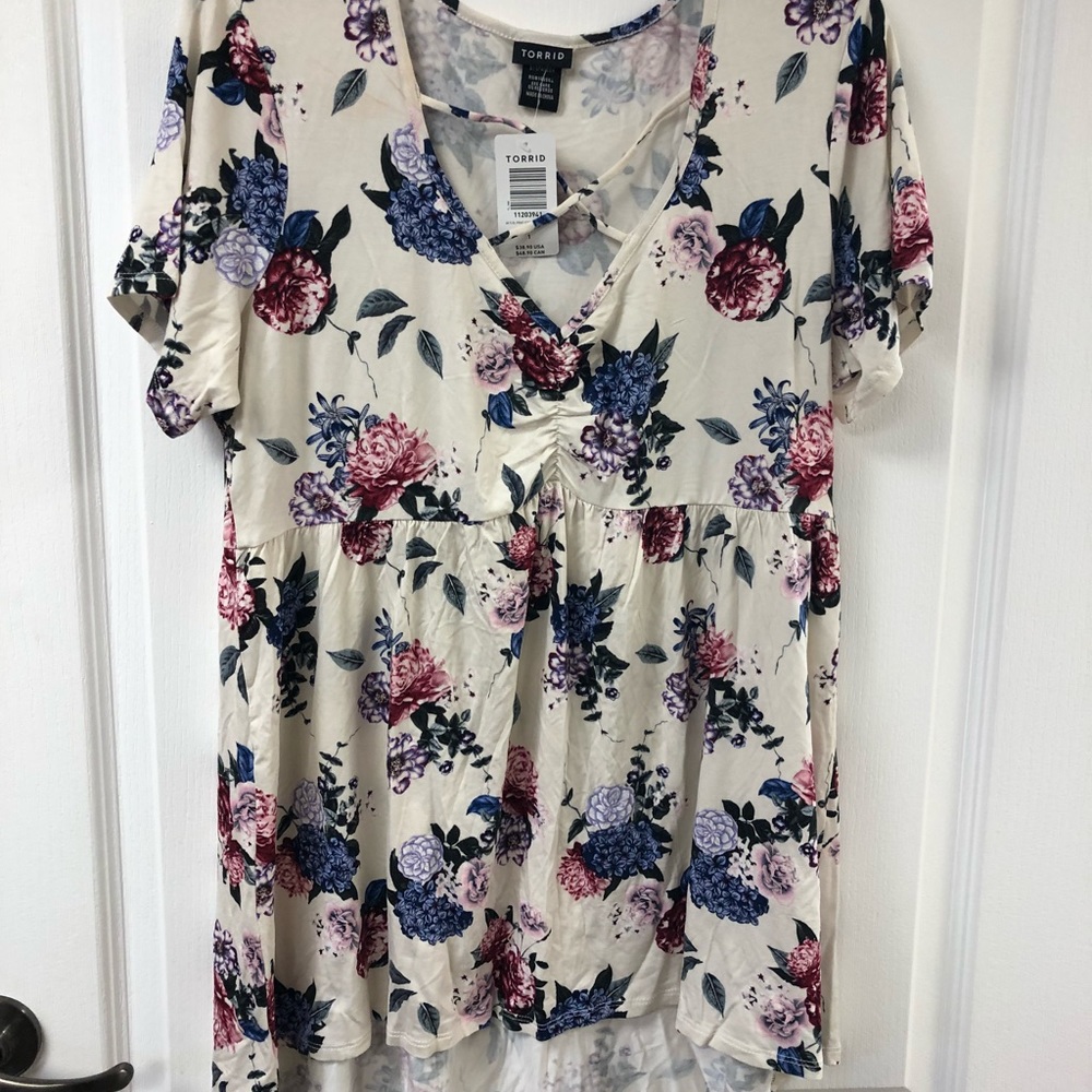 NWT torrid size 1 babydoll top